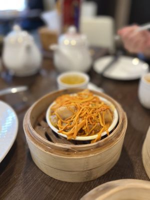 鮮蟲草花蒸猴頭菇  at Veggie Kingdom 緻素坊 in Kowloon