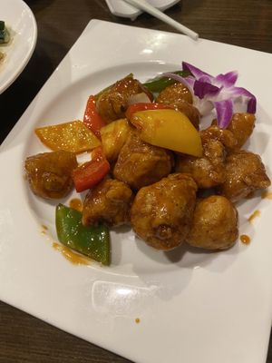 Sweet and sour   at Veggie Kingdom 緻素坊 in Kowloon
