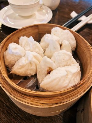 BBQ pork buns  at Veggie Kingdom 緻素坊 in Kowloon