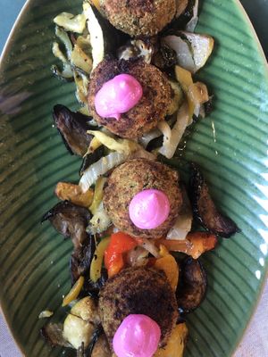 Polpettone vegane di ceci 🔝   at Chi Burlaz Garden in Rimini