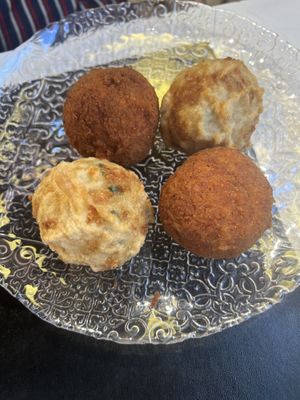   at Isabella De Cham in Naples