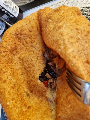 vegetables, beyond meat, vegan cheese at Isabella De Cham in Naples