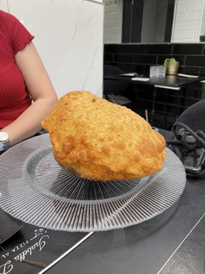   at Isabella De Cham in Naples