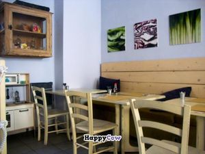 interior at Zoe Food in Trieste