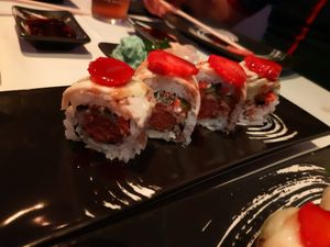 plant-based beef sushi at Niji Bar in Sitges