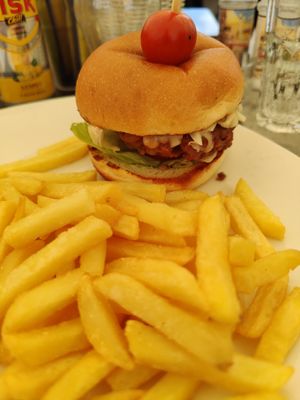  at Surfside in Sliema