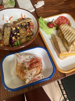 👍👍👍  at Veganarsist - Balat in Istanbul