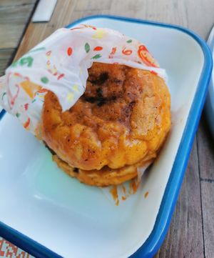 Steam burger at Veganarsist - Balat in Istanbul