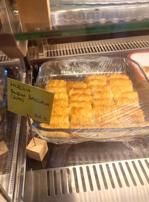 Hurina Burma baklava at Veganarsist - Balat in Istanbul