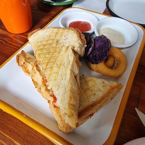 Tosta tofu at Veganarsist - Balat in Istanbul