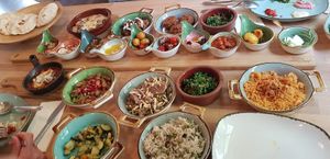 vegan running mezze at Hidden Kitchen in Nuremberg