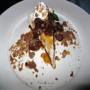 Aprihop cheesecake: Dogfish head aprihop sauce, oatmeal cookie crumbs $9 at Horizons in Philadelphia