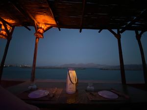 You can make reservations. at Kimzu Sea Lounge in Crete