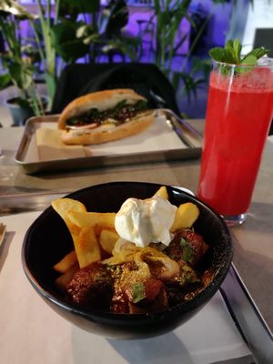 :) #Veganuary at Banh Mi & Bubbles in Stuttgart