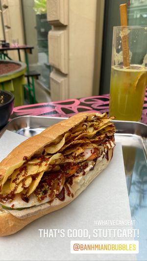Maybe a little decadent (we‘re talking flour gold), but definitely very delicious! Will come back to try another one for sure!   at Banh Mi & Bubbles in Stuttgart