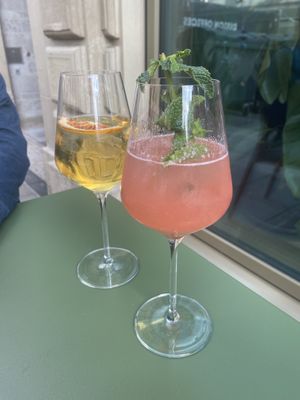 Raspberry spritz and Berto’s spritz  at Banh Mi & Bubbles in Stuttgart