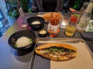 Bao, Bahn mi vegan, fried mushrooms at Banh Mi & Bubbles in Stuttgart