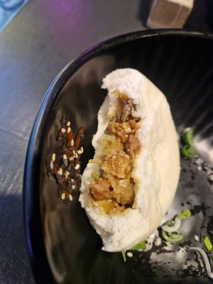 Baos at Banh Mi & Bubbles in Stuttgart