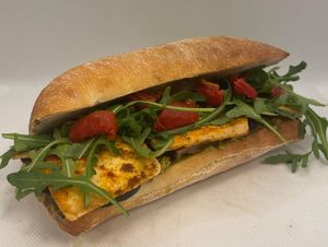 Sandwich vegan at Acktual in Malmedy