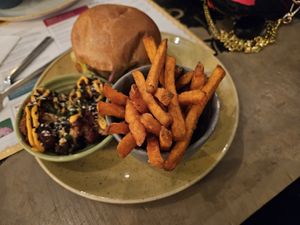 Vegan Beyond Meat Burger, Sweet potato fries and bang bang cauliflower tapas plate at Lounges - Marisco Lounge in Scarborough