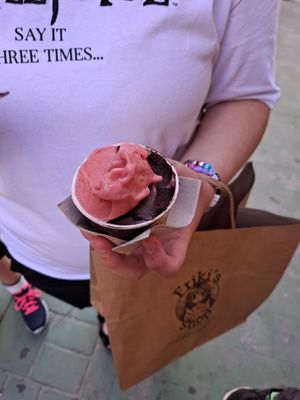 Strawberry and chocolate . at Cioccolato Puro d'Italia in Alicante