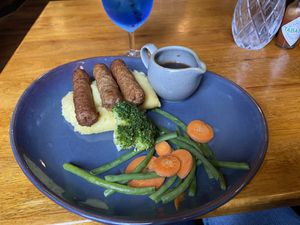 Vegan rosemary sausage with mashed potato: allright at Lorne Bar in Oban