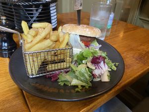 Vegan beef burger with chilli fries: good. They don’t have vegan mayo though (but they do have ketchup) at Lorne Bar in Oban