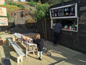 Large shared table at Ruda in Navidad