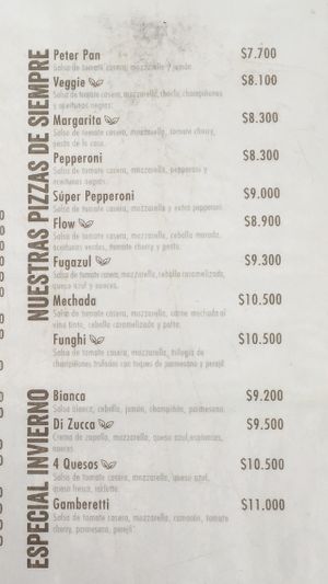 Close up at La Pizzería Matanzas in Navidad