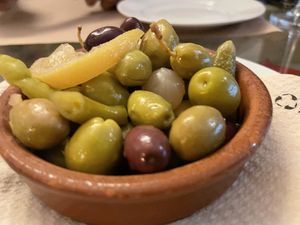 Olives 🫒  at Toque de Queda in Mallorca