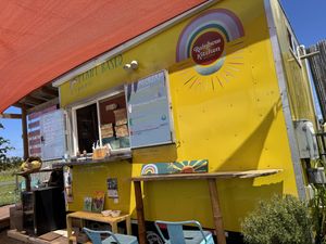 Food truck  at Rainbow Kitchen + Rebel Tonics in Haiku