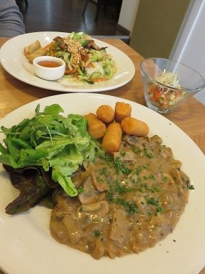 Loving Hut Classic, Louvain at Loving Hut in Leuven