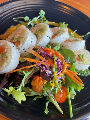 Daisy roll at MA-KIN in Agoura Hills