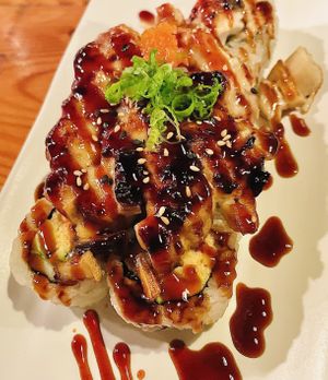 Dynamite baked roll #Veganuary at MA-KIN in Agoura Hills