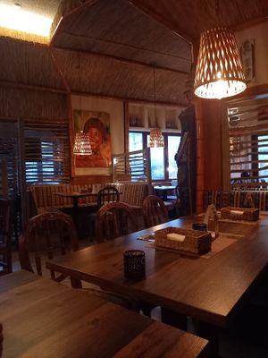 Sitzplätze innen at African Queen Restaurant in Frankfurt