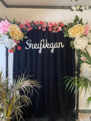 Love a photo op moment!  at Srey Vegan - Pop Up in Los Angeles