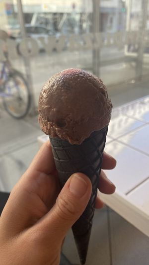 Chocolate-pretzel ice cream at Pizzi*s & Cream in Vienna