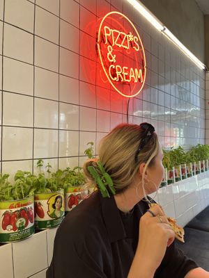   at Pizzi*s & Cream in Vienna