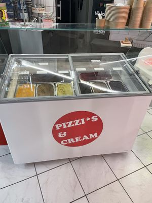   at Pizzi*s & Cream in Vienna