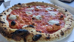  at Pizzi*s & Cream in Vienna