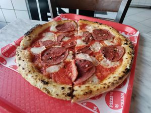 Current special: pepperoni at Pizzi*s & Cream in Vienna