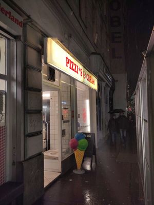  at Pizzi*s & Cream in Vienna