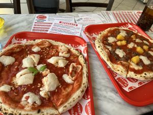   at Pizzi*s & Cream in Vienna