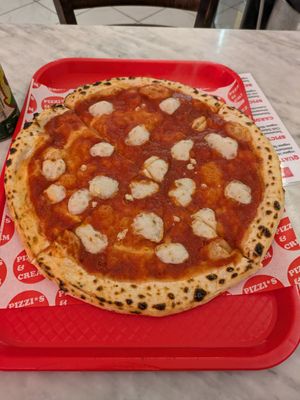  at Pizzi*s & Cream in Vienna