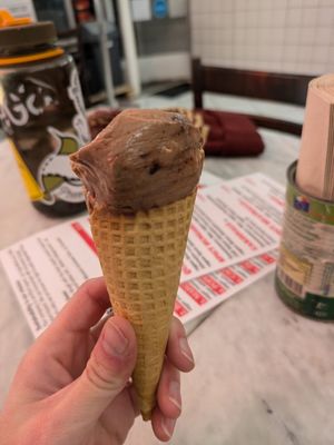  at Pizzi*s & Cream in Vienna