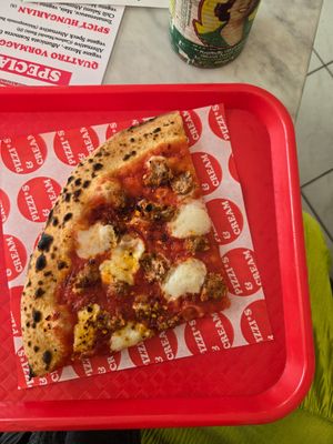 Spicy salsiccia at Pizzi*s & Cream in Vienna