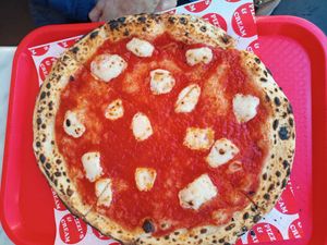 Margherita at Pizzi*s & Cream in Vienna