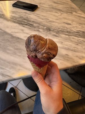   at Pizzi*s & Cream in Vienna