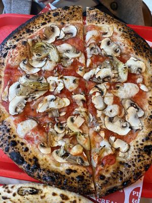   at Pizzi*s & Cream in Vienna