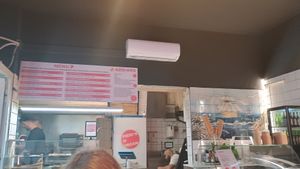  at Pizzi*s & Cream in Vienna
